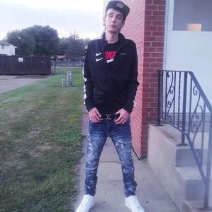 Meet your Posher, Clayton